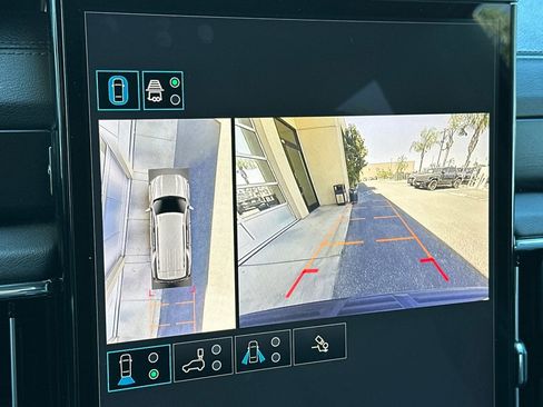 Certified 2025 GMC Yukon Denali RWD image 21