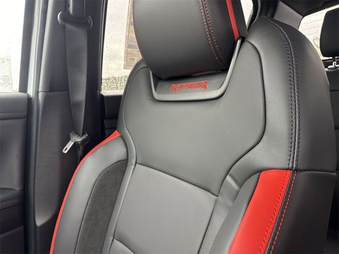 New 2025 Ford Ranger Raptor image 40