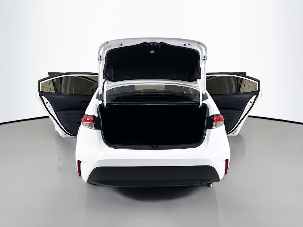 Used 2024 Toyota Corolla LE FWD image 21