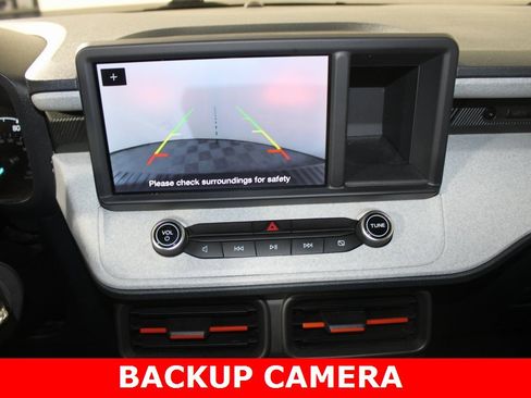 Certified 2022 Ford Maverick XLT w/ XLT Luxury Package image 8