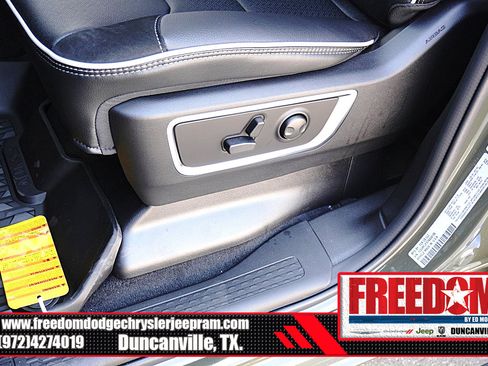 New 2026 RAM 1500 Laramie w/ Night Edition AWD/4WD image 37