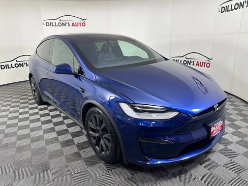 Used 2022 Tesla Model X Base image 13