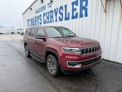 Used 2024 Jeep Wagoneer 2WD w/ Premium Group I image 1