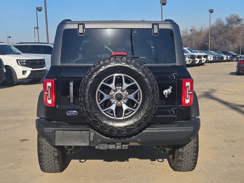 Used 2024 Ford Bronco Badlands image 7