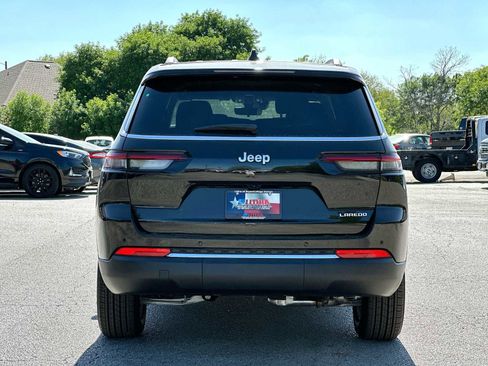 New 2026 Jeep Grand Cherokee L Laredo image 14
