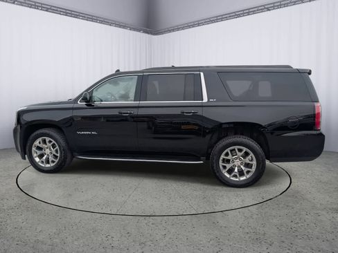 Used 2020 GMC Yukon XL SLT image 5
