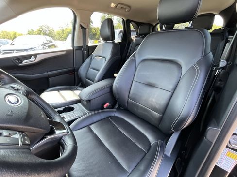 Used 2020 Ford Escape SEL AWD/4WD image 4