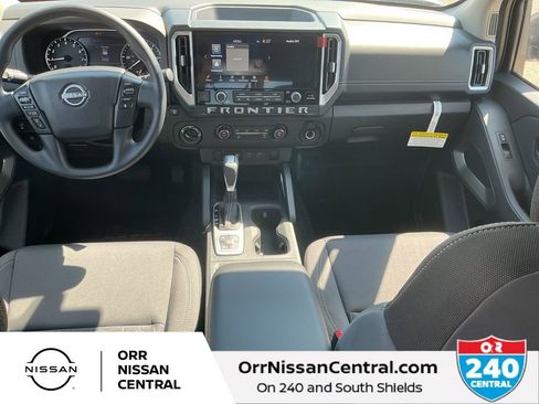 New 2026 Nissan Frontier SV w/ Tow Package AWD/4WD image 15