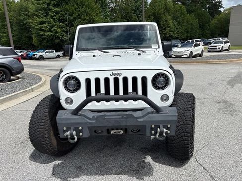Used 2017 Jeep Wrangler Unlimited Sport w/ Quick Order Package 23S AWD/4WD image 3