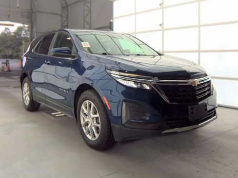 Used 2022 Chevrolet Equinox LT FWD image 4