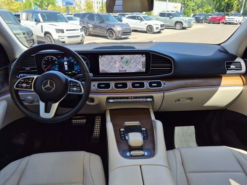 Certified 2022 Mercedes-Benz GLS 450 4MATIC image 26