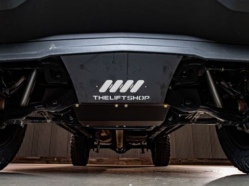 Used 2019 Chevrolet Silverado 1500 LTZ w/ LTZ Plus Package image 12