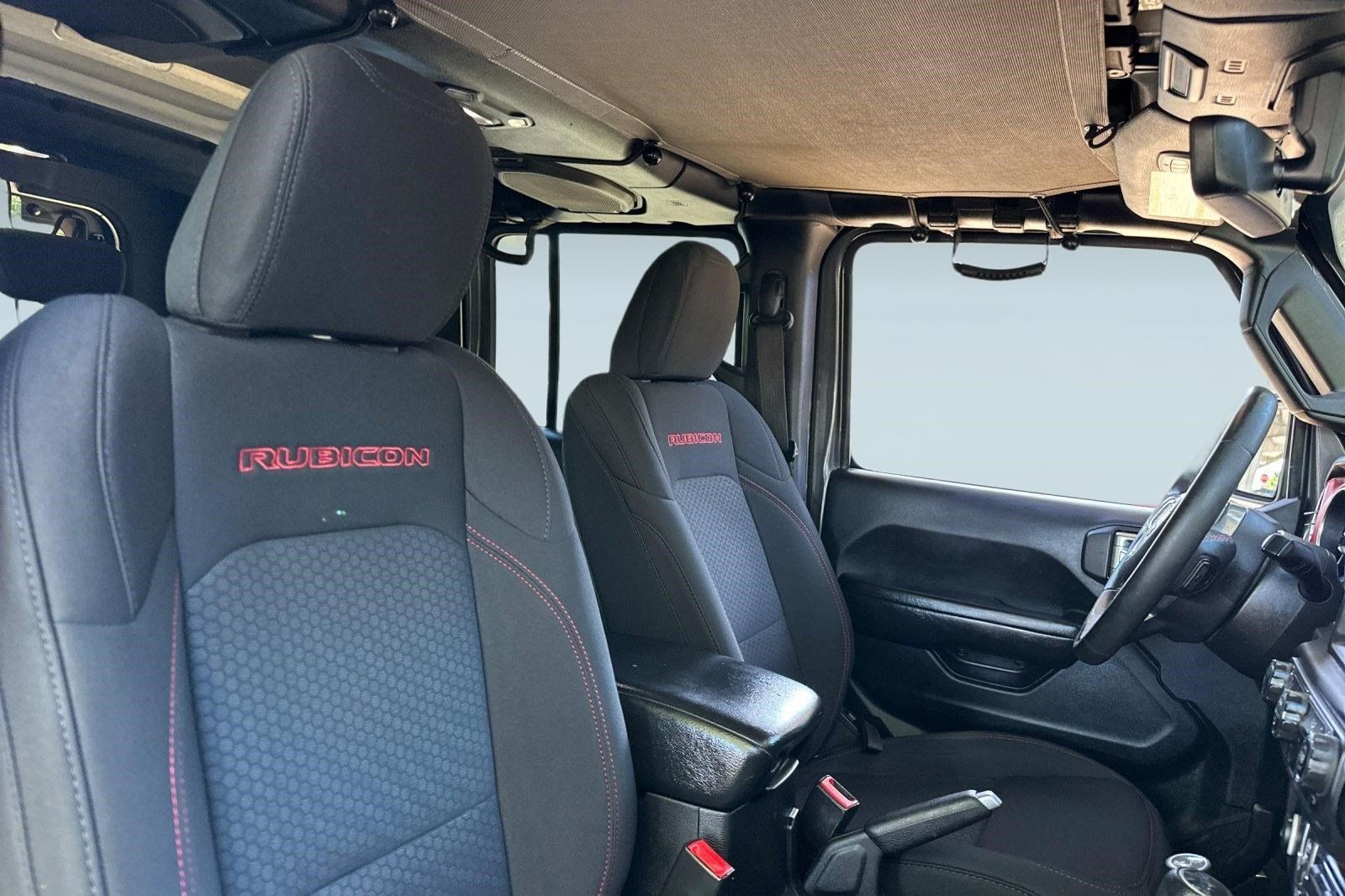 Used 2018 Jeep Wrangler Unlimited Rubicon AWD/4WD image 28