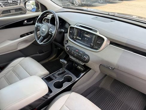 Used 2016 Kia Sorento SX AWD/4WD image 9