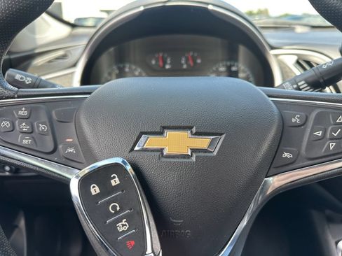 Used 2024 Chevrolet Malibu LT FWD image 40
