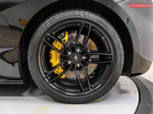 Certified 2018 Ferrari 488 Spider image 16