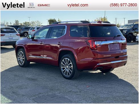 Certified 2023 GMC Acadia Denali w/ Denali Ultimate Package image 4