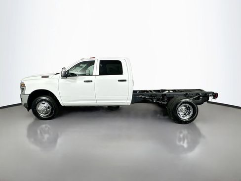 New 2026 RAM 3500 Tradesman w/ Chrome Appearance Group A image 4