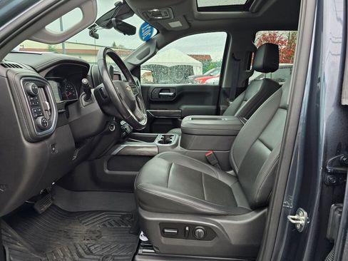 Used 2021 Chevrolet Silverado 1500 LTZ w/ LTZ Premium Package image 17