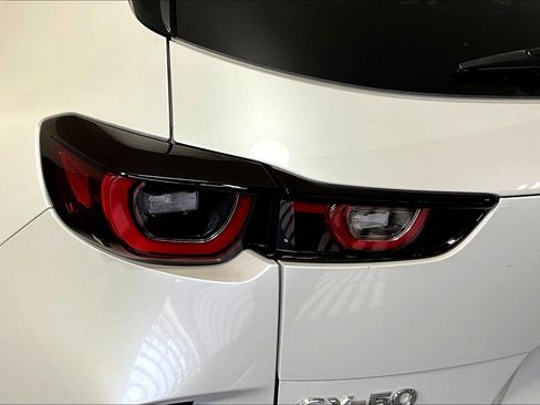 Used 2024 MAZDA CX-50 AWD 2.5 Turbo w/ Premium Pkg image 22