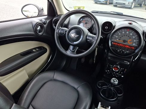 Used 2016 MINI Cooper Countryman FWD image 15