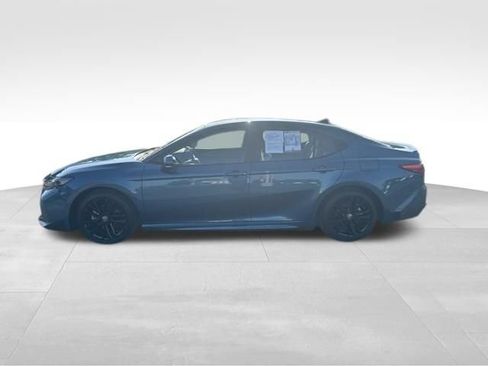 Used 2026 Toyota Camry SE FWD image 2