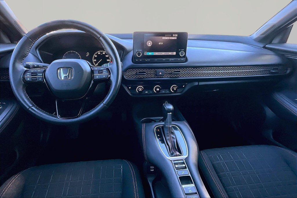 Used 2024 Honda HR-V Sport image 8
