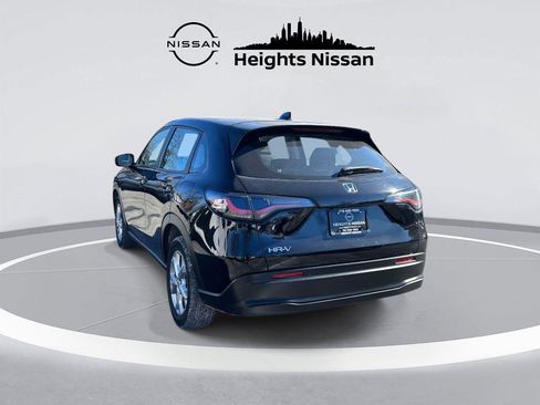 Used 2023 Honda HR-V LX image 7