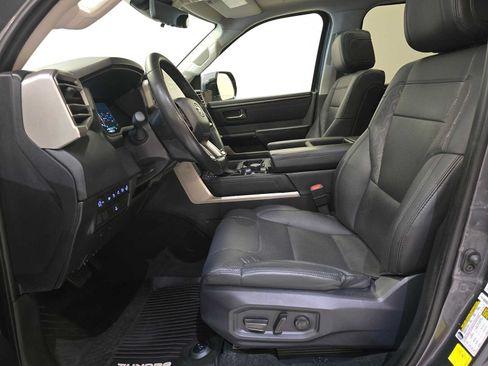 Used 2024 Toyota Tundra Limited AWD/4WD image 22