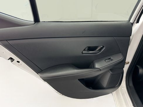 Used 2024 Nissan Sentra SV image 26