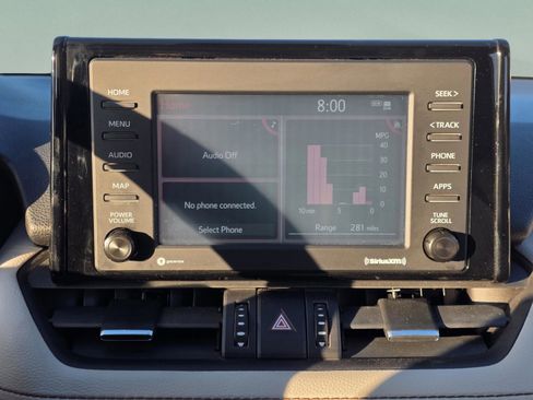 Used 2020 Toyota RAV4 XLE Premium image 16