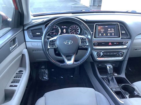 Used 2018 Hyundai Sonata SEL FWD image 10