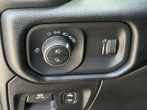New 2026 RAM 1500 Big Horn AWD/4WD image 16