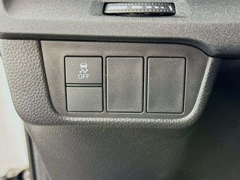 Certified 2025 Honda CR-V EX image 10
