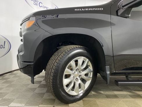Certified 2023 Chevrolet Silverado 1500 Custom image 29