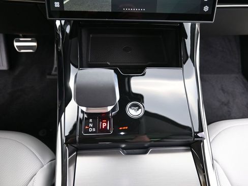 New 2026 Land Rover Range Rover Sport Dynamic SE AWD/4WD image 25