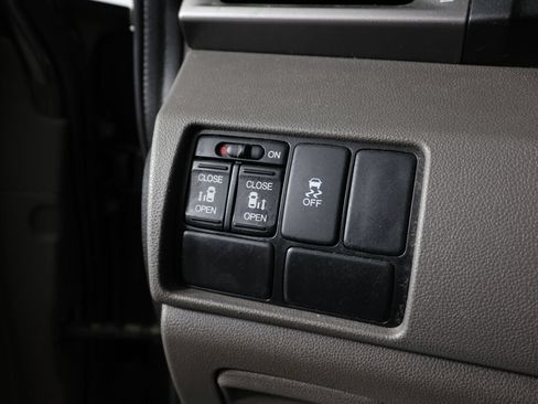 Used 2015 Honda Odyssey EX image 29