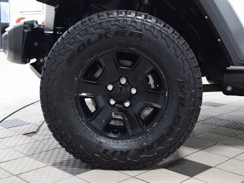 Used 2023 Jeep Gladiator Mojave w/ LED Lighting Group image 29