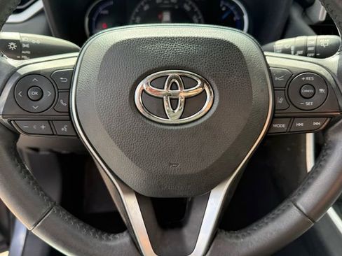 Used 2022 Toyota RAV4 XSE image 30