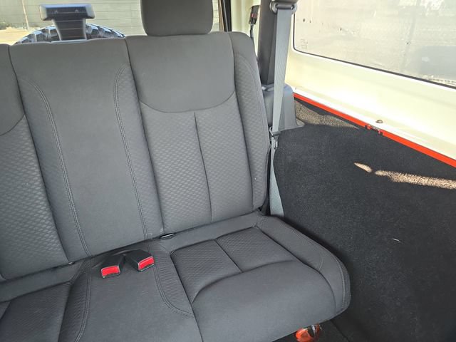 Used 2015 Jeep Wrangler Sport AWD/4WD image 14