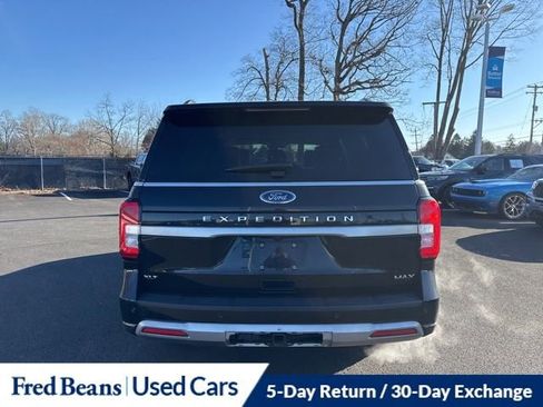 Certified 2024 Ford Expedition Max XLT image 6