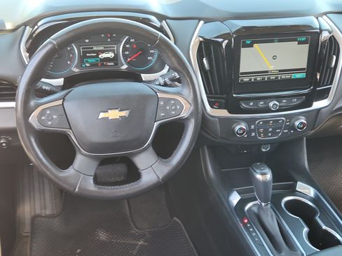 Used 2019 Chevrolet Traverse LT w/ LT Premium Package FWD image 27