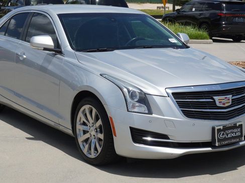 Used 2018 Cadillac ATS Luxury RWD image 3