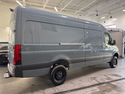New 2026 Mercedes-Benz Sprinter 2500 image 8