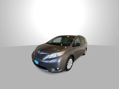Used 2014 Toyota Sienna XLE w/ XLE Premium Package