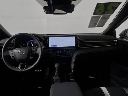 Used 2026 Toyota Camry SE w/ Multimedia Upgrade Package FWD image 30