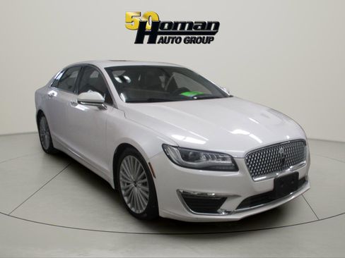 Used 2017 Lincoln MKZ Reserve w/ Climate Package image 4