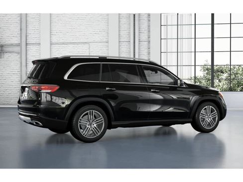 New 2026 Mercedes-Benz GLS 450 4MATIC image 31
