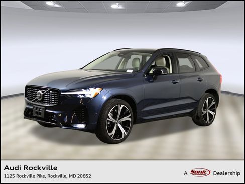 Used 2023 Volvo XC60 B5 Ultimate w/ Climate Package image 1