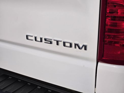Used 2024 Chevrolet Silverado 1500 Custom image 31